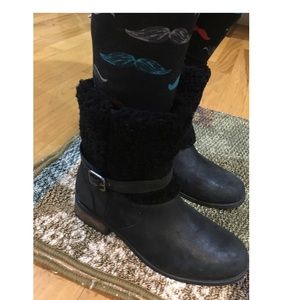 Women’s black Ugg Blayre II boots sz 10 worn 3-4x